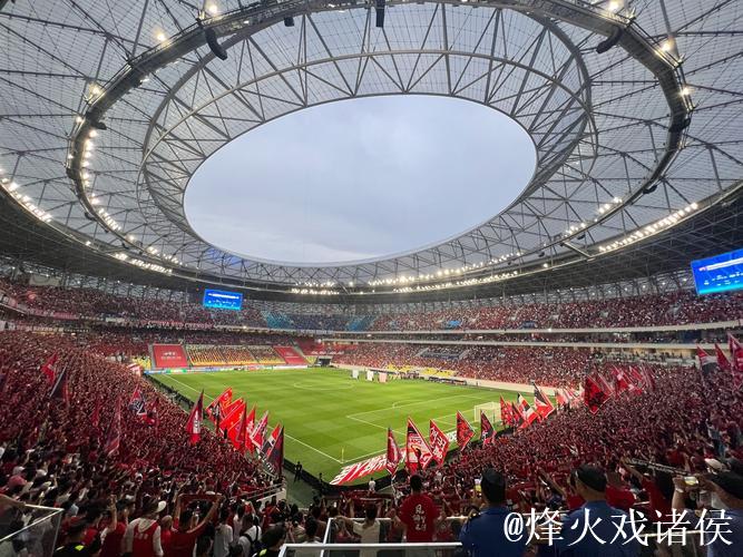 德足联：期待下赛季9月启动，球迷重返球场